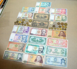 LOTE BILLETES ANTIGUOS PERU