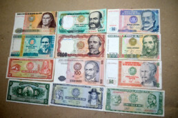 LOTE BILLETES ANTIGUOS PERU